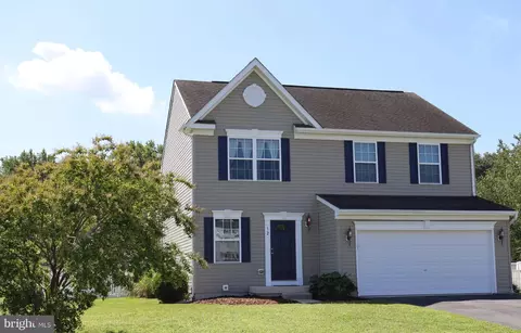 12 Rocking Horse Dr, Selbyville, DE 19975