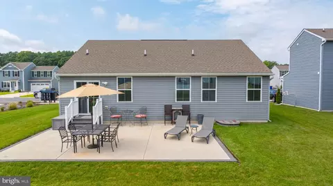 Exterior - 32093 Windjammer Dr, Lewes, DE 19958 photo 5 of 5