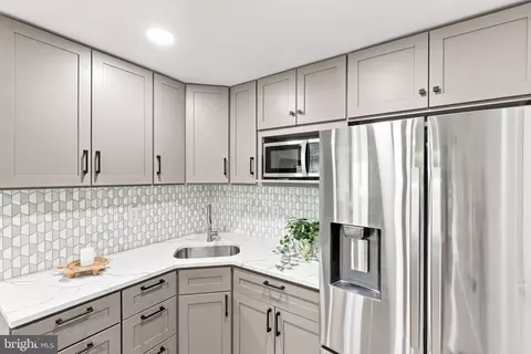 Kitchen - 205 Lantern Ln, Milton, DE 19968 photo 4 of 4