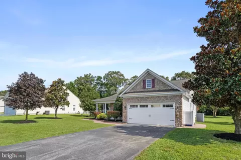 Exterior - 23110 Pine Run, Millsboro, DE 19966 photo 8 of 10