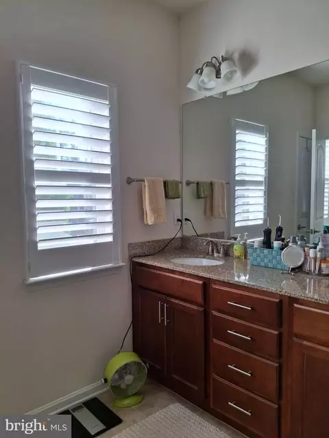 Bath - 213 Lantern Ln, Milton, DE 19968 photo 2 of 2