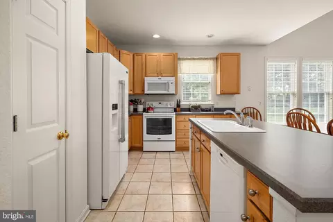 Kitchen - 20 October Glory Ave, Ocean View, DE 19970 photo 2 of 5
