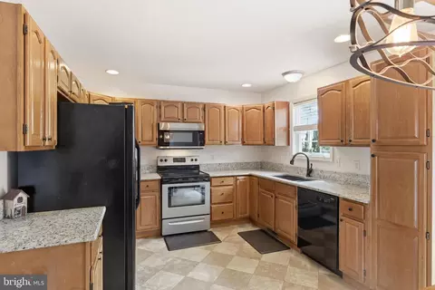 Kitchen - 11684 Kensington Way, Laurel, DE 19956 photo 1 of 3