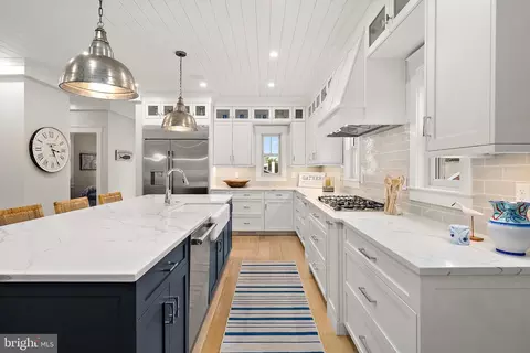 Kitchen - 107 Central Blvd, Bethany Beach, DE 19930 photo 4 of 10