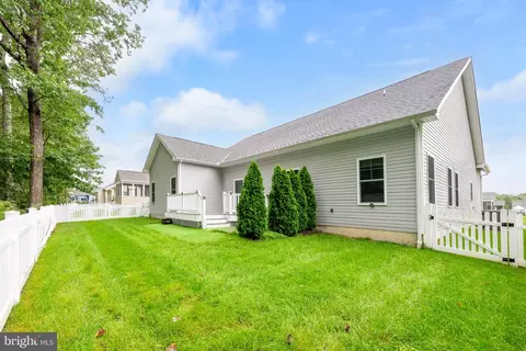 Exterior - 29652 Ashland Dr, Milton, DE 19968 photo 7 of 11
