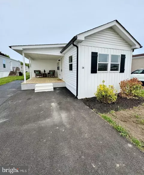 14 Colonial Ln #15590, Rehoboth Beach, DE 19971