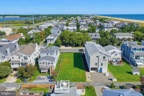 112 5th St, Bethany Beach, DE 19930 photo 5