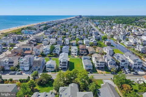 112 5th St, Bethany Beach, DE 19930 photo 9
