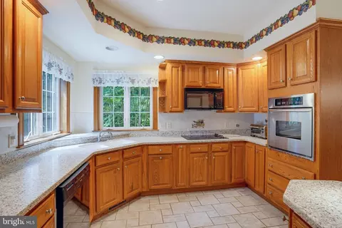 Kitchen - 9 Sandpebble Dr, Seaford, DE 19973 photo 4 of 7