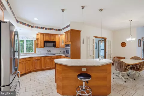 Kitchen - 9 Sandpebble Dr, Seaford, DE 19973 photo 3 of 7