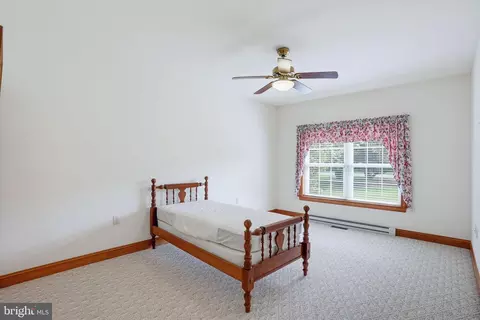 Bedroom - 9 Sandpebble Dr, Seaford, DE 19973 photo 1 of 8