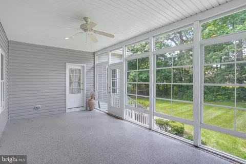 Exterior - 9 Sandpebble Dr, Seaford, DE 19973 photo 10 of 11