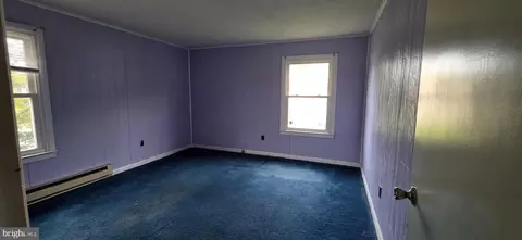 Bedroom - 511 W 8th St, Laurel, DE 19956 photo 2 of 3