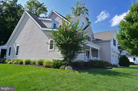 Exterior - 32834 Dionis Dr, Lewes, DE 19958 photo 5 of 16