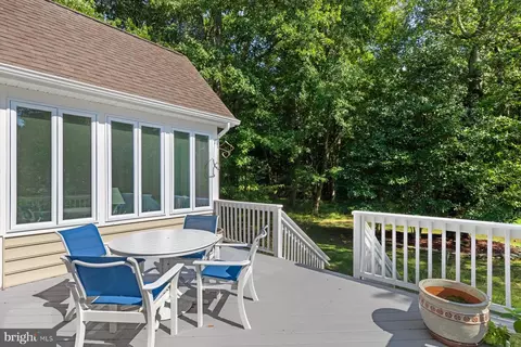 Exterior - 323 Walkabout Rd, Bethany Beach, DE 19930 photo 11 of 21