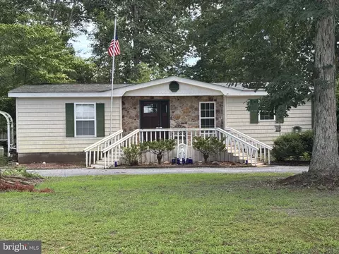 27271 Clipper Dr, Millsboro, DE 19966