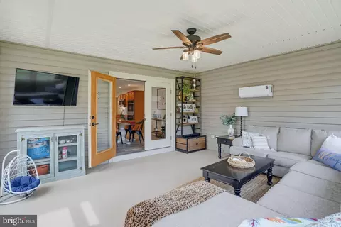 Exterior - 30637 Cypress Ln, Laurel, DE 19956 photo 10 of 10