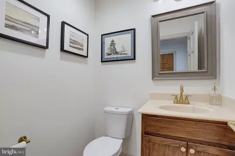 Bath - 30637 Cypress Ln, Laurel, DE 19956 photo 1 of 5