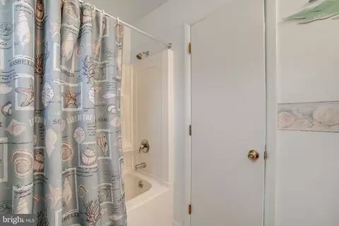 Bath - 848 Glen Dr, Bethany Beach, DE 19930 photo 4 of 4