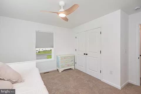 Bedroom - 36710 Baltimore Ave, Ocean View, DE 19970 photo 4 of 8