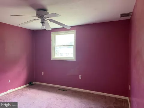Bedroom - 8751 Ockels Dr, Seaford, DE 19973 photo 3 of 4