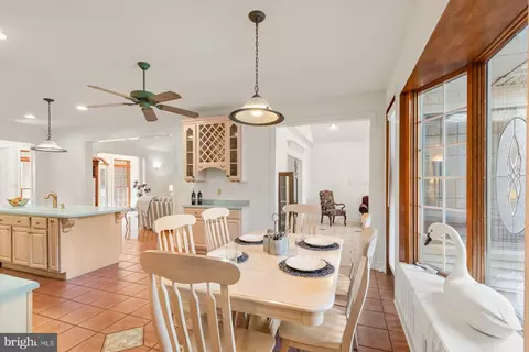 Dining - 539 Bethany Loop, Bethany Beach, DE 19930 photo 2 of 8