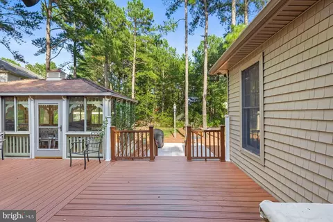 Exterior - 539 Bethany Loop, Bethany Beach, DE 19930 photo 5 of 24