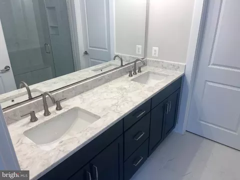 Bath - 349 Gallagher Dr, Ocean View, DE 19970 photo 2 of 8