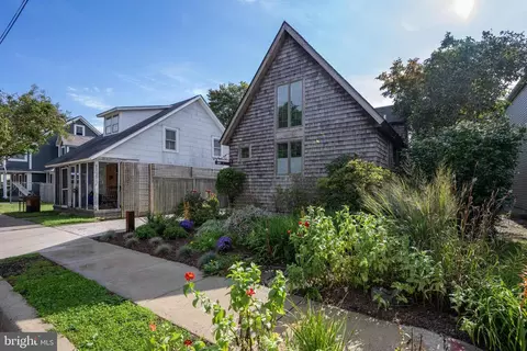 Exterior - 118 Beebe Ave, Lewes, DE 19958 photo 5 of 12