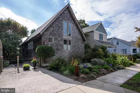 Exterior - 118 Beebe Ave, Lewes, DE 19958 photo 6 of 12