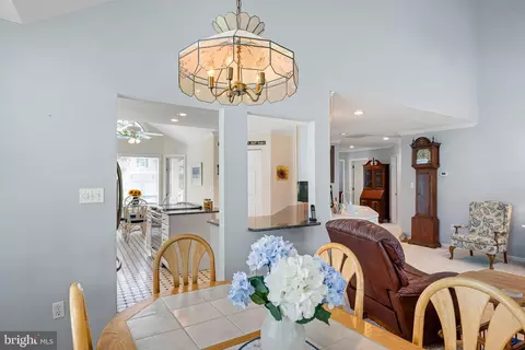 Dining - 324 Walkabout Rd, Bethany Beach, DE 19930 photo 2 of 4