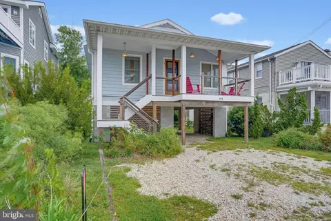 Exterior - 215 4th St, Bethany Beach, DE 19930 photo 1 of 7