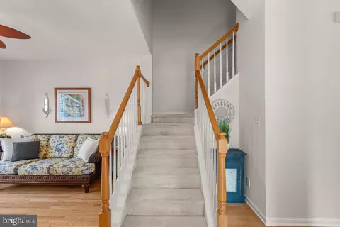 Entry Way - 213 Willow Oak Ave, Ocean View, DE 19970 photo 2 of 2