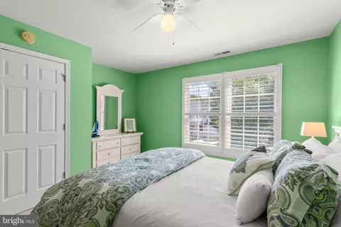 Bedroom - 213 Willow Oak Ave, Ocean View, DE 19970 photo 6 of 14