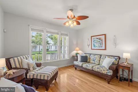 Living - 213 Willow Oak Ave, Ocean View, DE 19970 photo 5 of 6