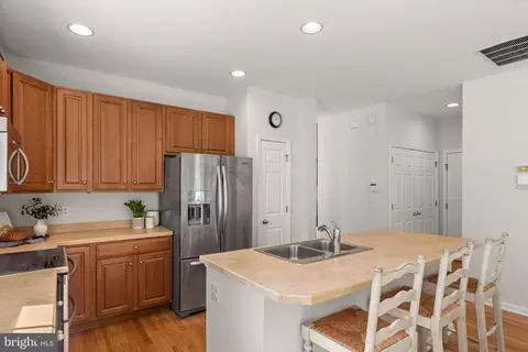 Kitchen - 213 Willow Oak Ave, Ocean View, DE 19970 photo 7 of 8