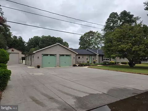 503 Lakewood Dr, Milford, DE 19963