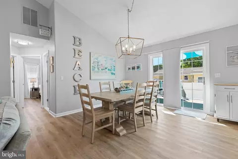 Dining - 17 New Castle Ct, Ocean View, DE 19970 photo 2 of 3