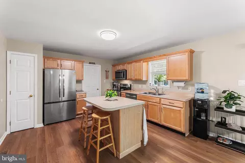 Kitchen - 33661 Feather Ln, Dagsboro, DE 19939 photo 4 of 4