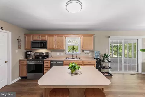Kitchen - 33661 Feather Ln, Dagsboro, DE 19939 photo 1 of 4