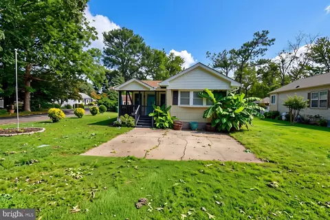 36325 Estate Dr, Rehoboth Beach, DE 19971