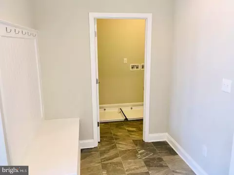 Entry Way - 9 Patriots Way, Georgetown, DE 19947 photo 9 of 23