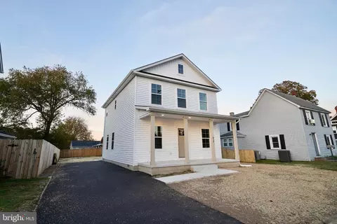 813 2nd St SE, Milford, DE 19963
