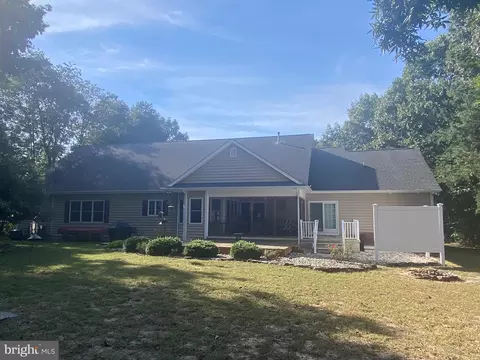 Exterior - 6482 Pleasant Dr, Laurel, DE 19956 photo 9 of 10
