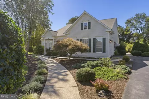 Exterior - 32920 Conch Ct, Lewes, DE 19958 photo 2 of 3