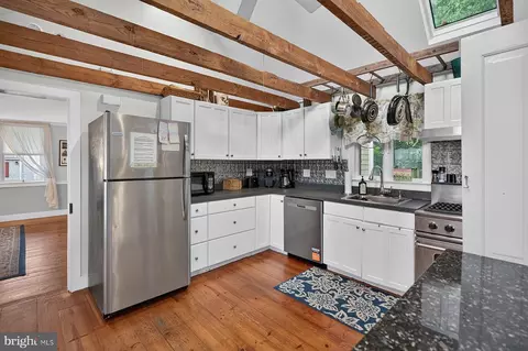 Kitchen - 124 Broad St, Milton, DE 19968 photo 4 of 4