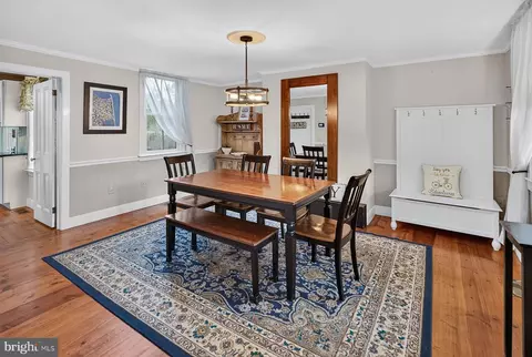 Dining - 124 Broad St, Milton, DE 19968 photo 1 of 3