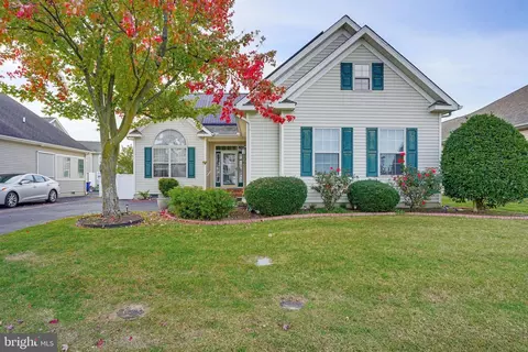 18 Clearview Dr, Milford, DE 19963