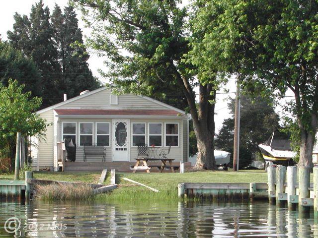 1542 Deep Point Rd, Woolford, MD 21677 photo 1