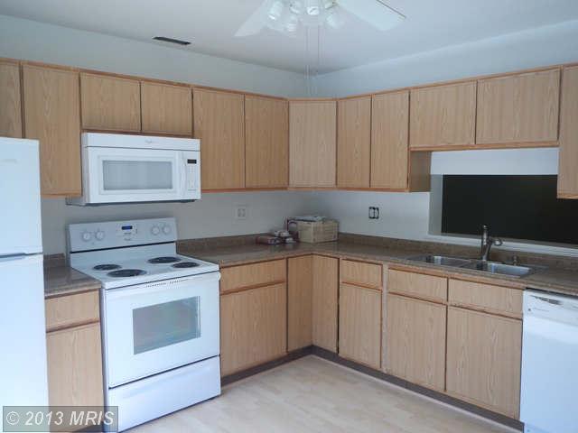 162 Key Pkwy, Frederick, MD 21702 photo 1